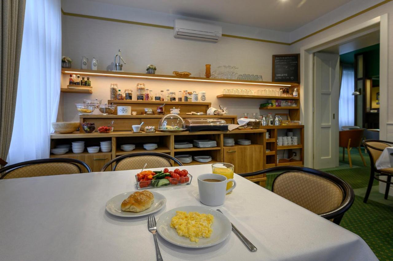 וורצ'לאבי Hotel Zelena Marina מראה חיצוני תמונה